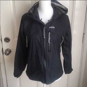 Patagonia stretchy dark navy jacket small w/ hood